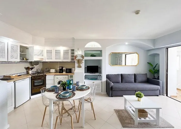Sea View Apartment Albufeira